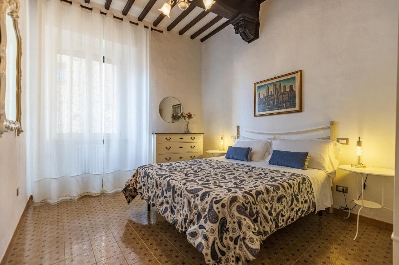 Il Borgo Antico Leilighet San Gimignano Eksteriør bilde